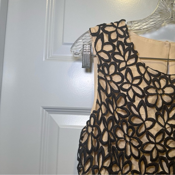 NWT Neiman Marcus For Target Lela Rose Guipure Lace Top size M - Picture 6 of 11